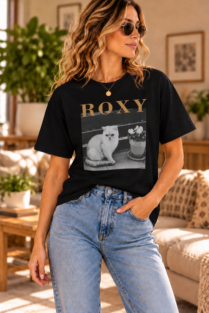 Personalized pet portrait T-shirt with custom pet name gift
